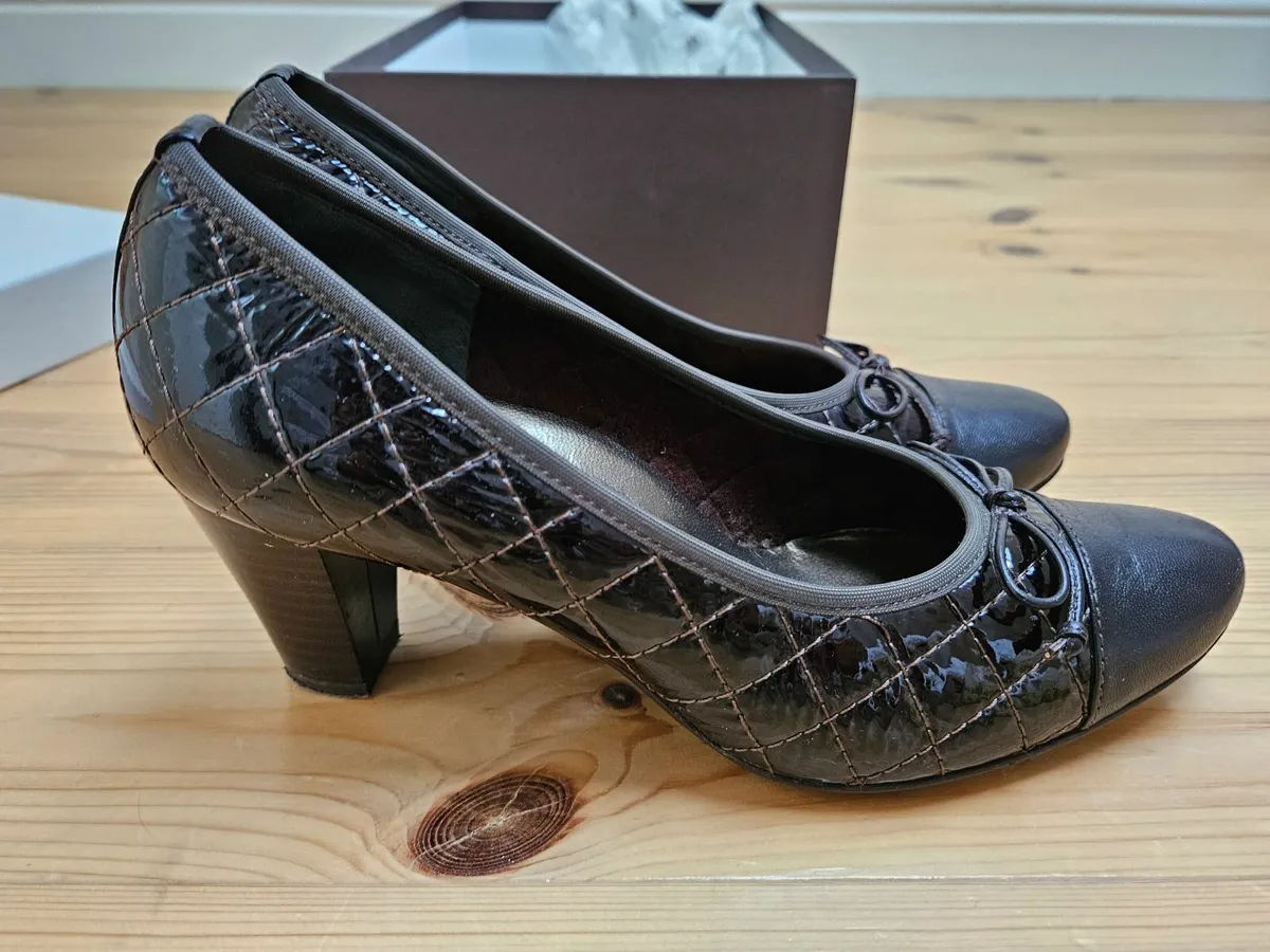 Women's Shoes Brown Size 37 - Image 3