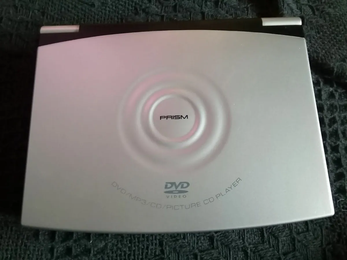Prism 7'' Portable DVD Player - Image 4