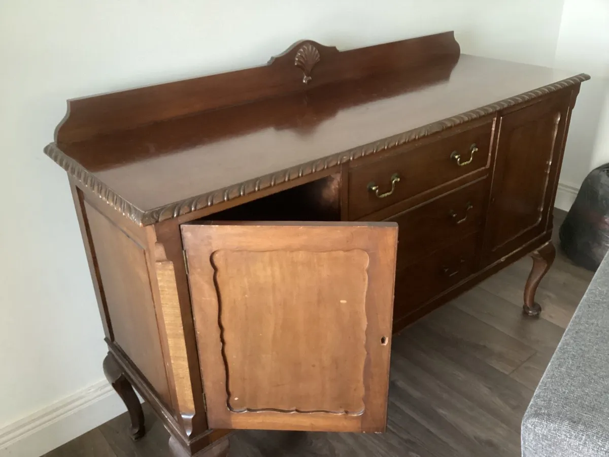 Dresser (sideboard) - Image 3