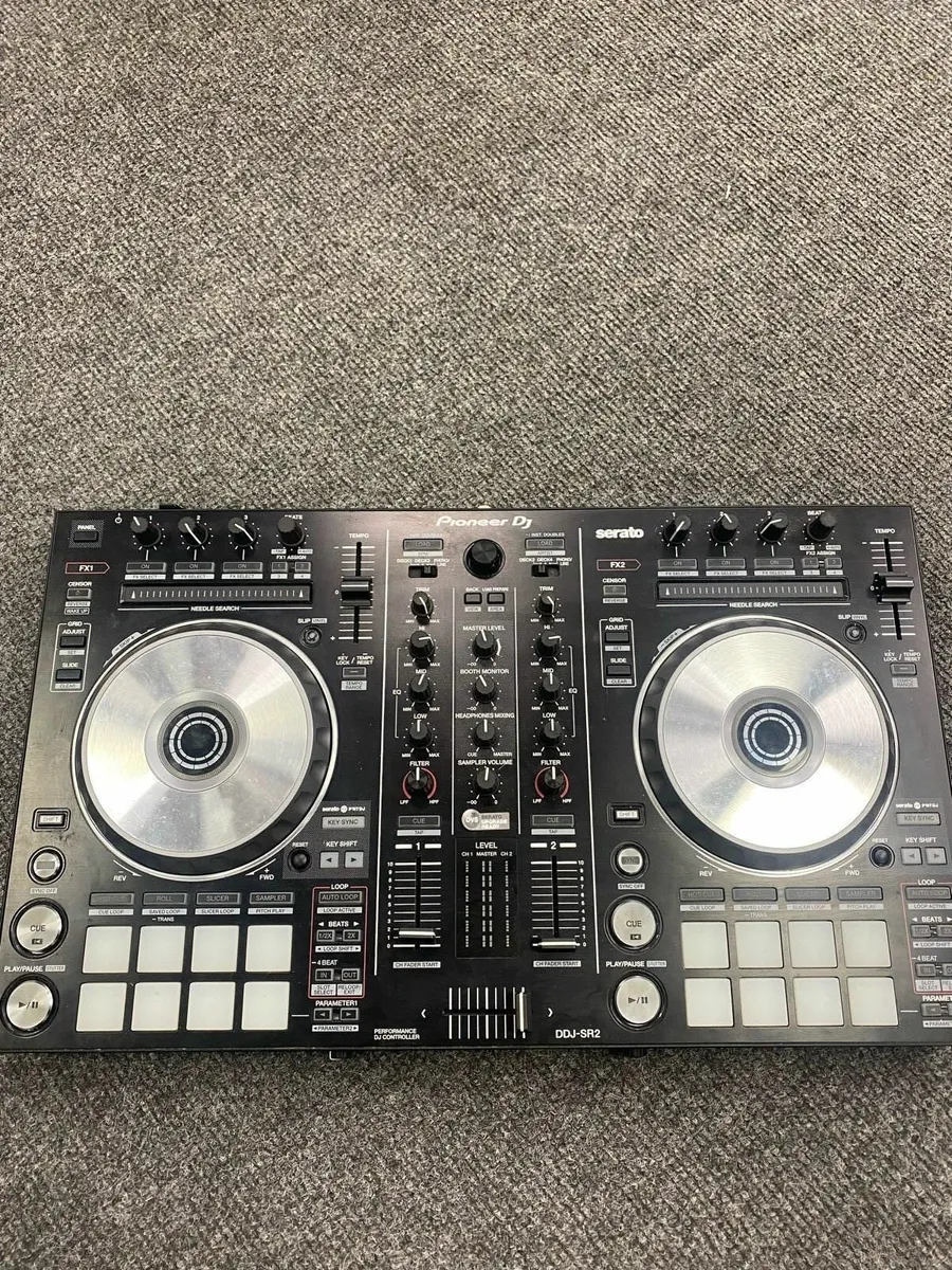 Pioneer DDJ SR2 with Power Supply - Image 2