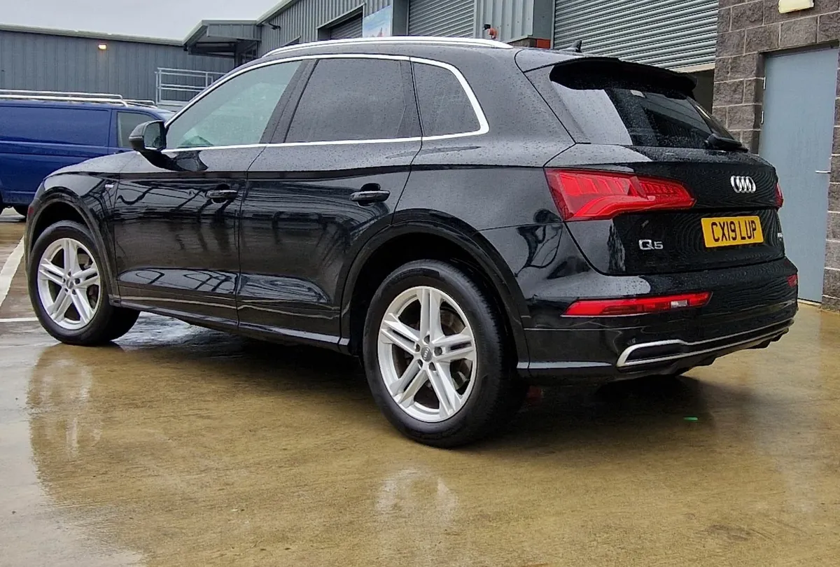 Audi Q5 2019 - Image 3
