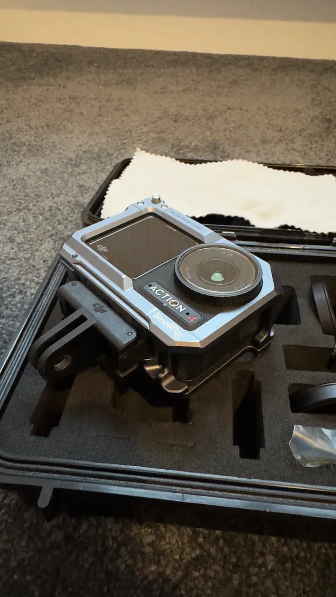 Dji Osmo Action 4 + Smallrig Cage and ND set - Image 4