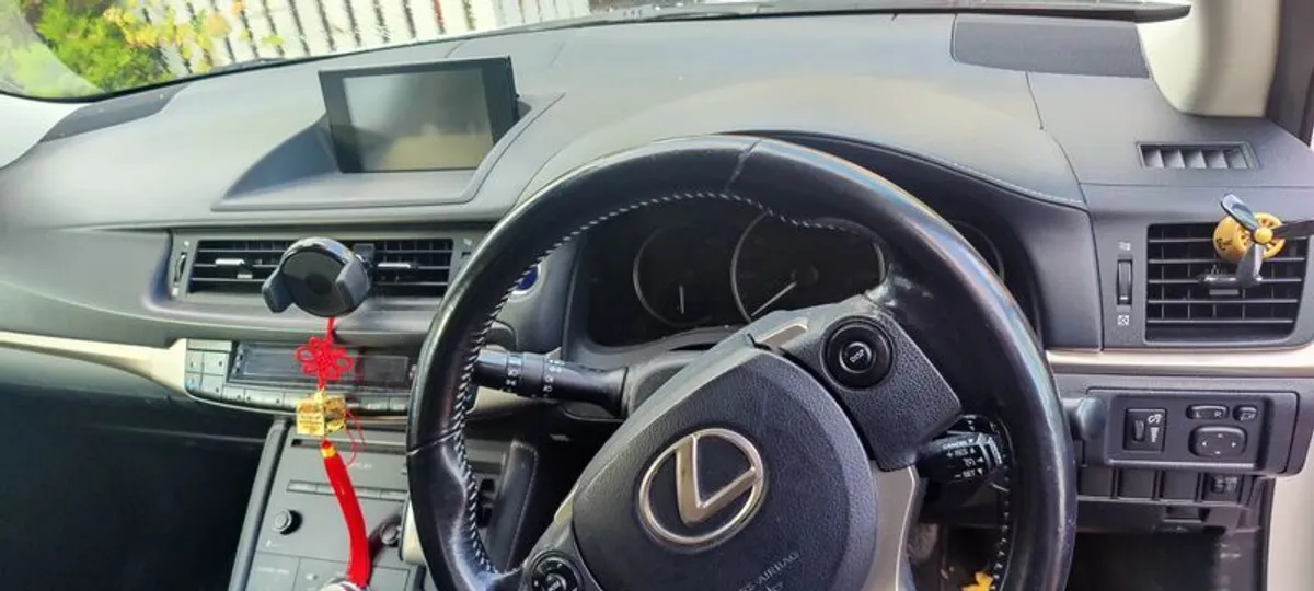 2016 Lexus Ct200h - Image 1