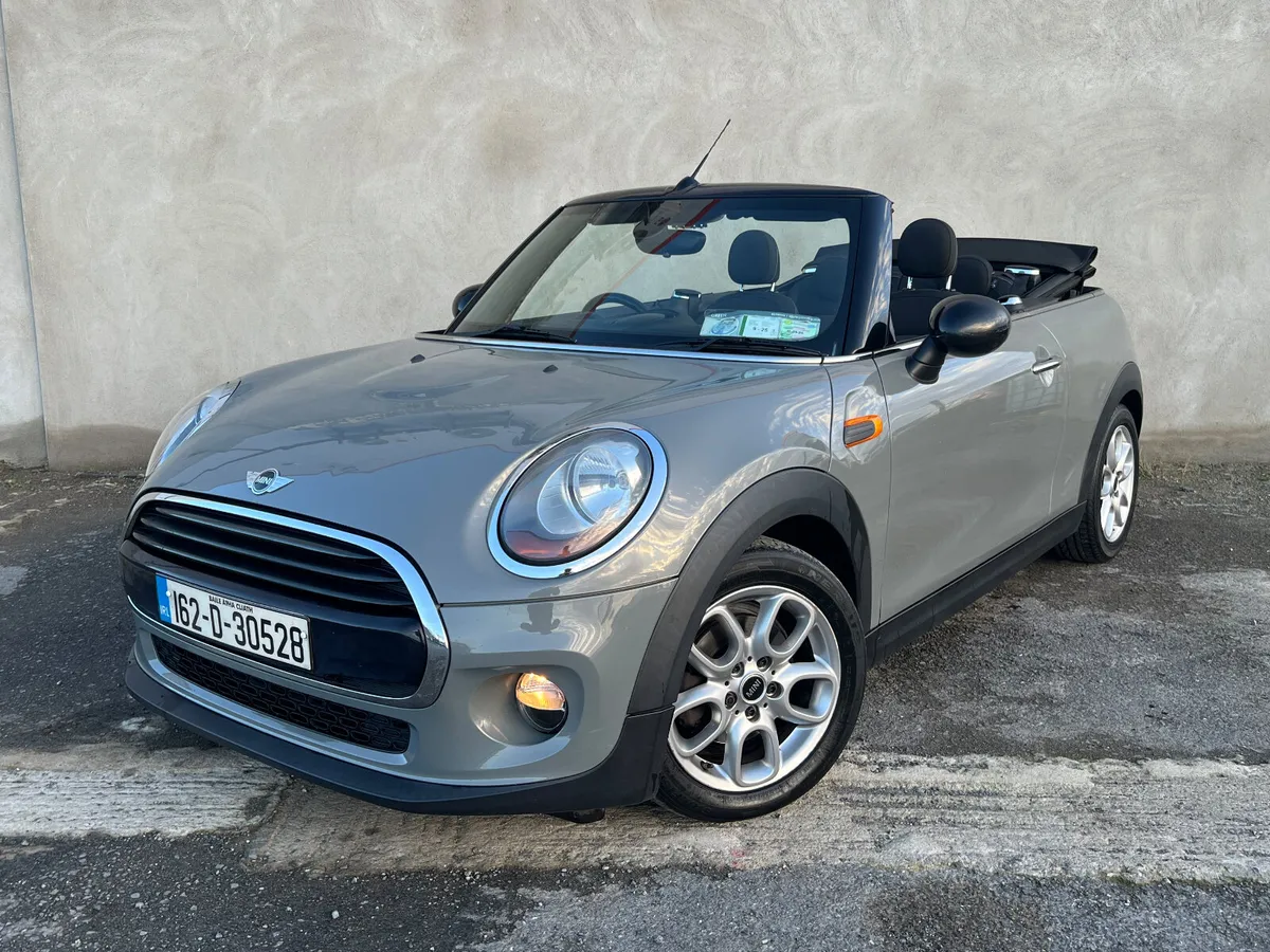 Mini Cooper Auto Converible - Image 3