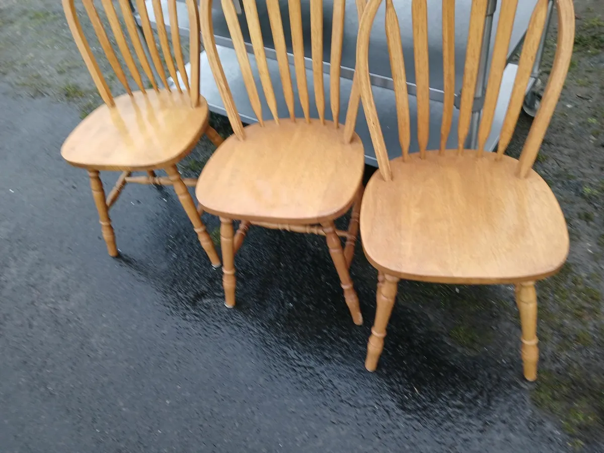 Kitchen 💺 💺 💺...chairs lot of (3)...delivered - Image 2