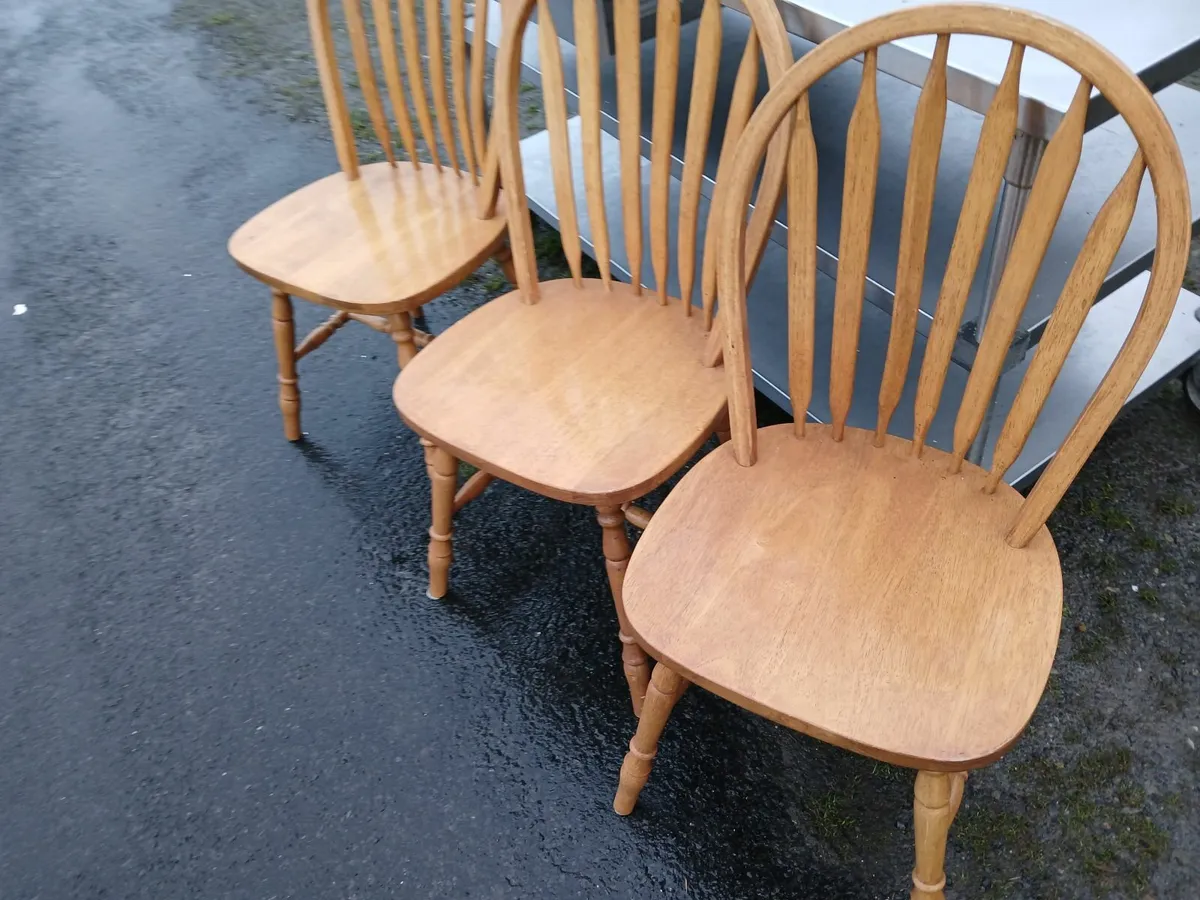 Kitchen 💺 💺 💺...chairs lot of (3)...delivered - Image 3