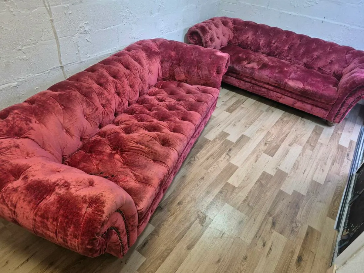Chesterfield sofas .Delivery - Image 2