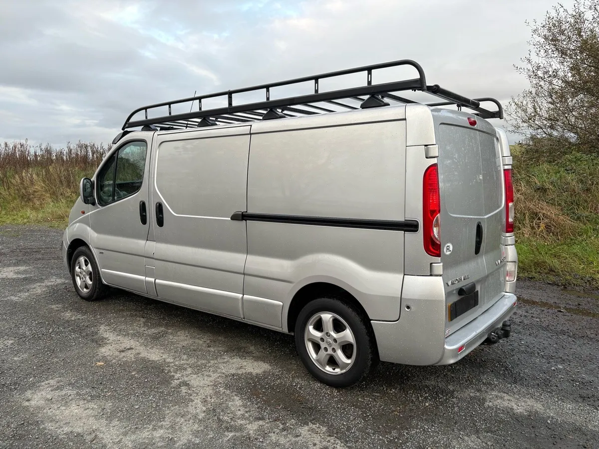 Vauxhall vivaro sportive 2013 - Image 3