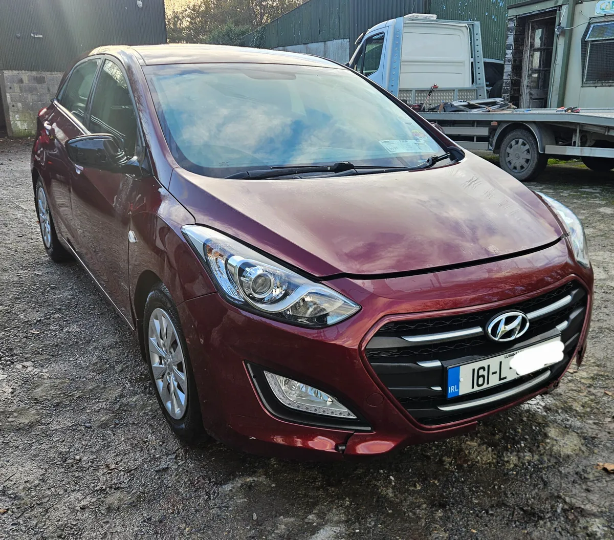 Hyundai i30 2016 1.4petrol manual - Image 1