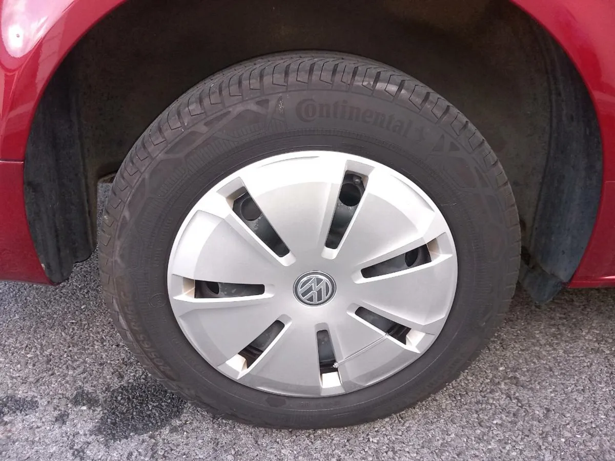 Volkswagen Transporter T28 - Image 2