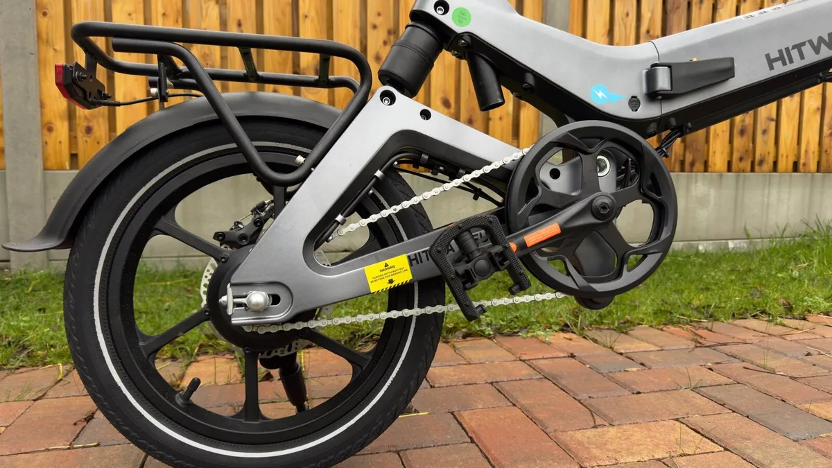 Hitway BK2 e-bike (USED ONCE FOR REVIEW) - Image 2