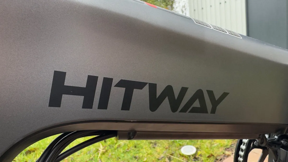 Hitway BK2 e-bike (USED ONCE FOR REVIEW) - Image 3