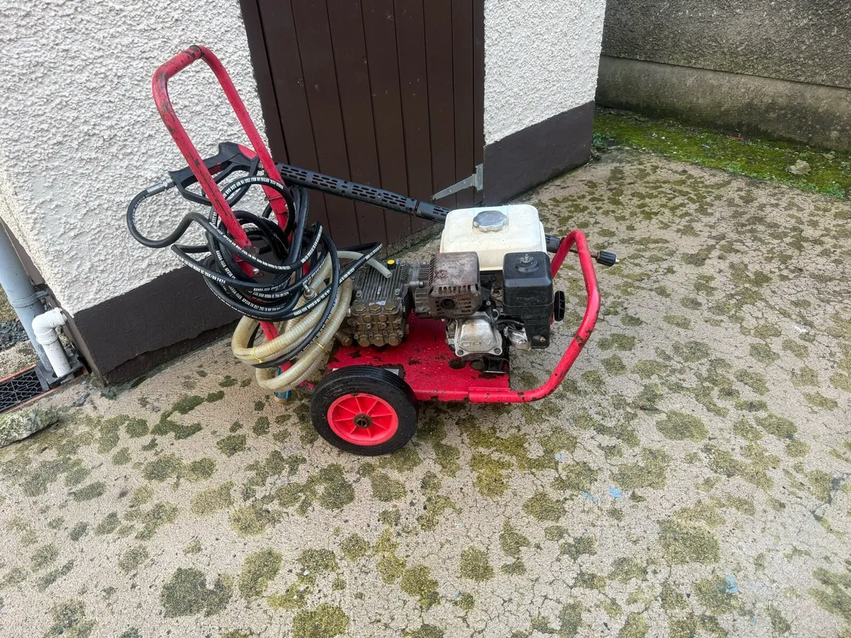 Honda petrol pressure washer - Image 2