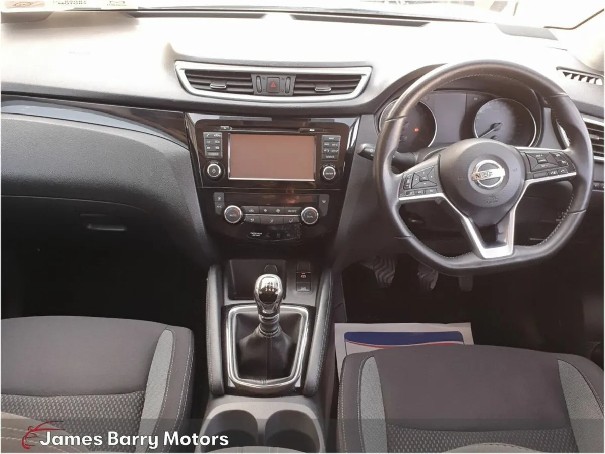 Nissan Qashqai 1.2 PET SV - Image 3
