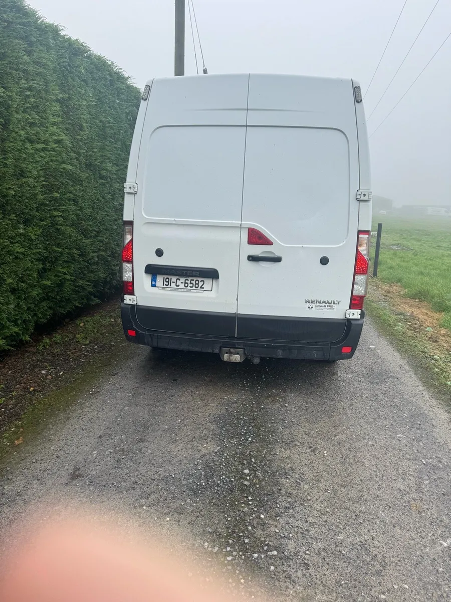 Renault master - Image 2