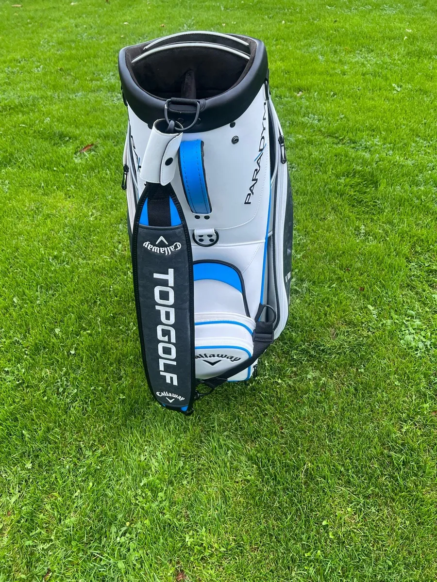 Callaway AI Smoke Tour Staff Bag - Image 2