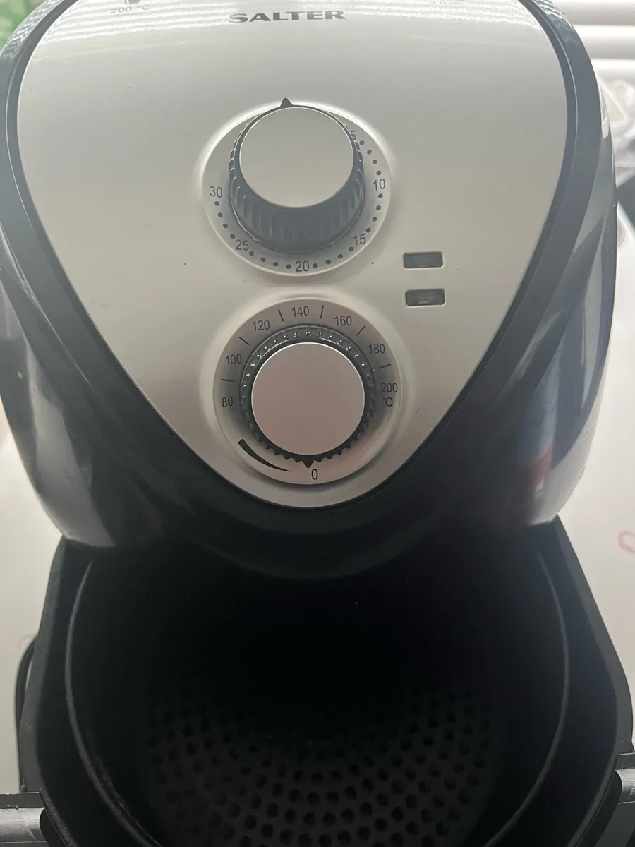 SALTER 3.2L Air Fryer - Image 3
