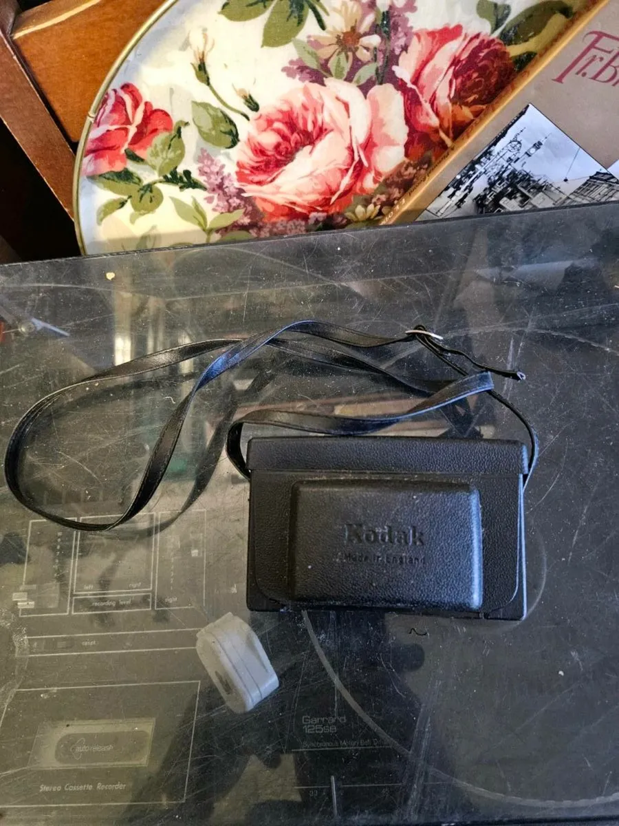 Vintage Retro Kodak Camera - Image 1