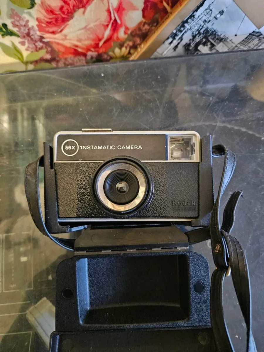 Vintage Retro Kodak Camera - Image 3