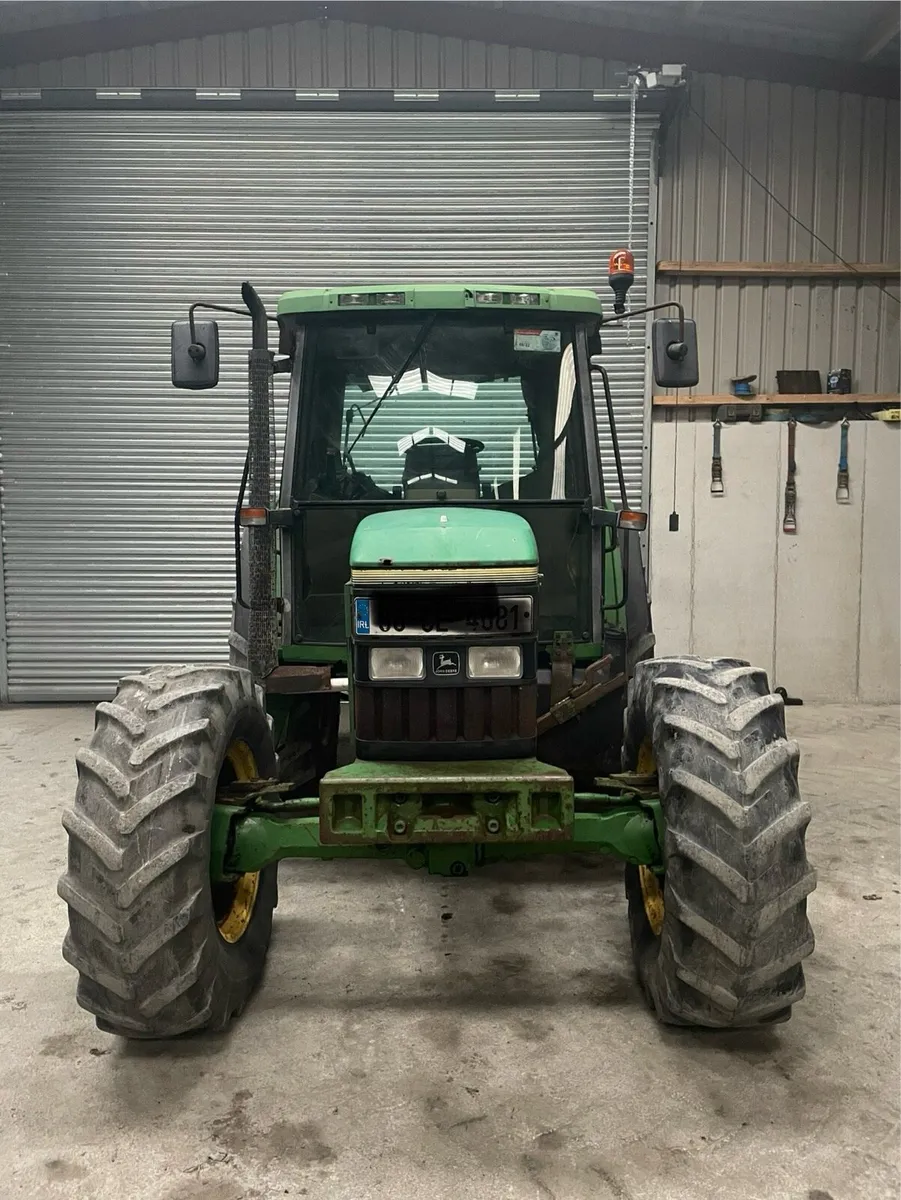 John Deere 6400 - Image 2