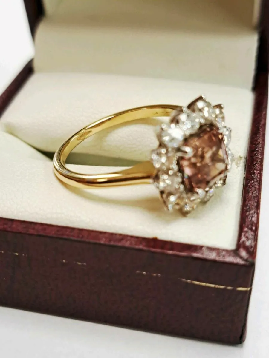 18K Gold Diamond Ring 18CT - Image 2