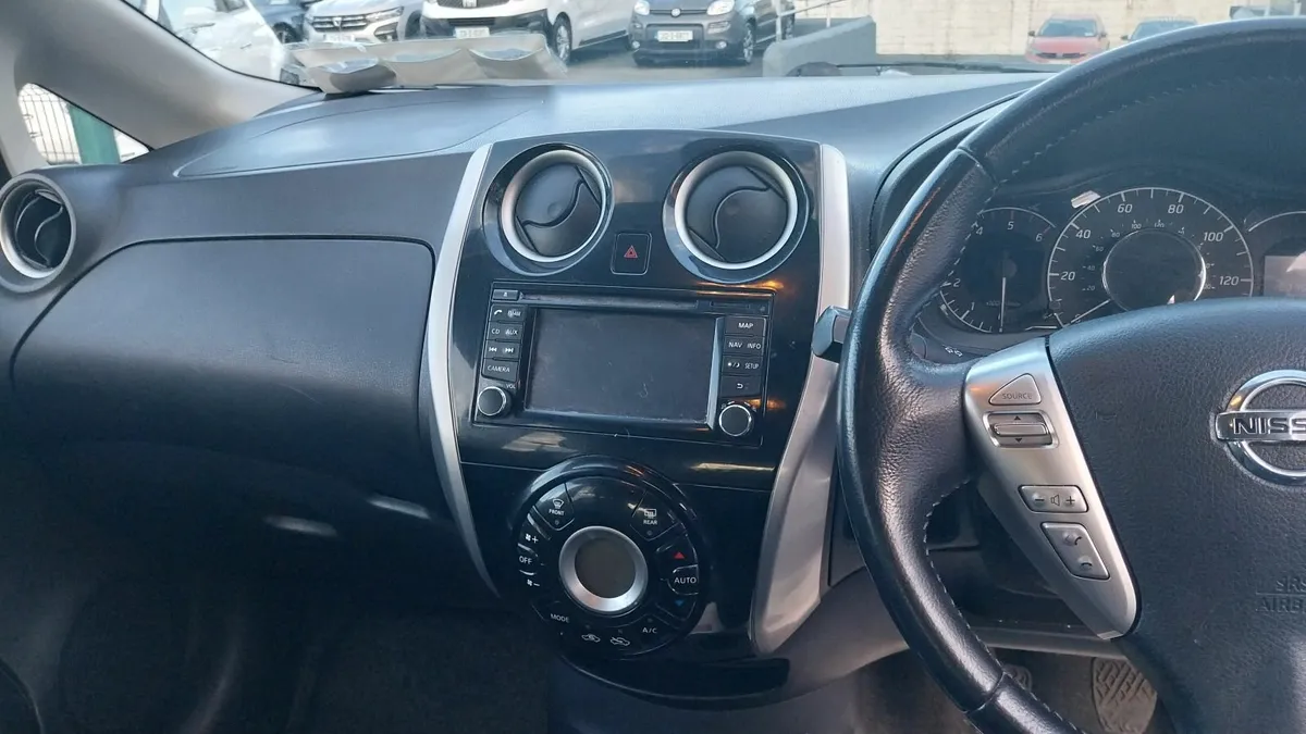Nissan Note 2014 1.5 Tekna Top Spec - Image 4