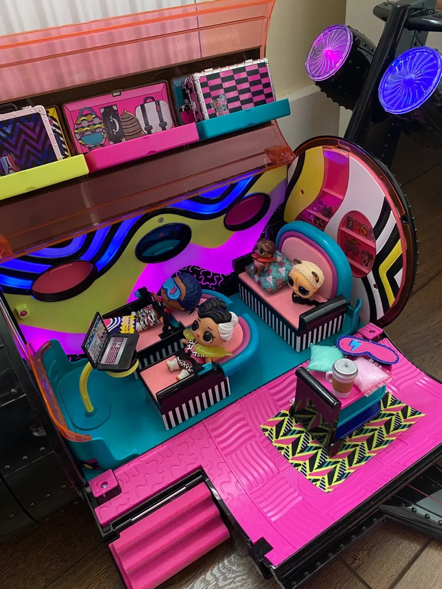 LOL Surprise Airplane - Image 3