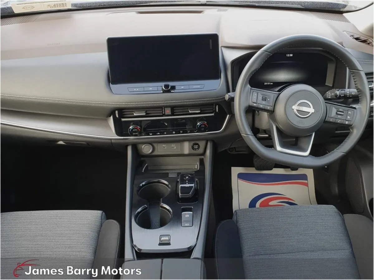 Nissan X-Trail ePOWER X-TRAIL SV PREMIUM 5 Seater - Image 3