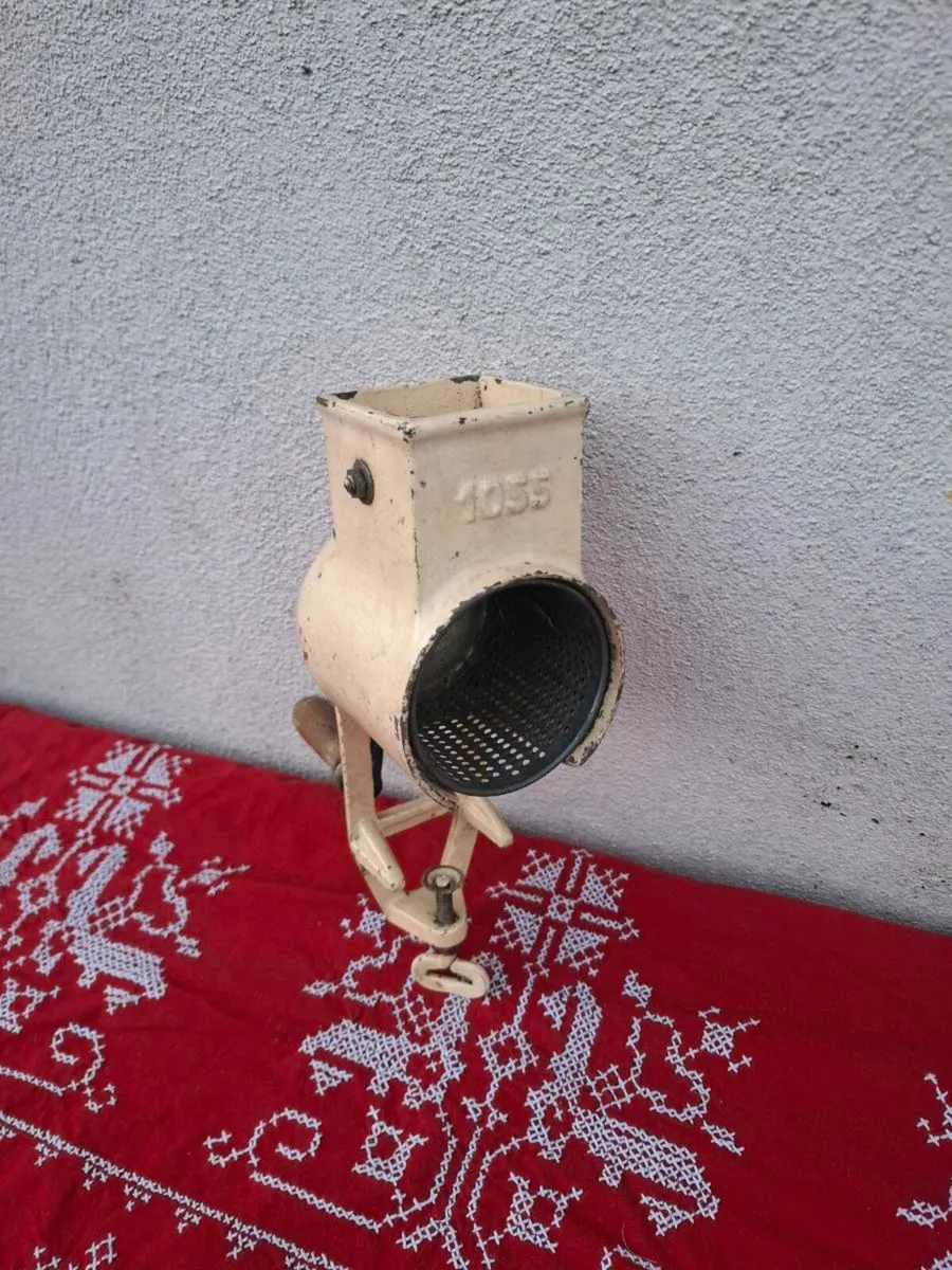 Vintage gratted cheese machine possible to post - Image 2