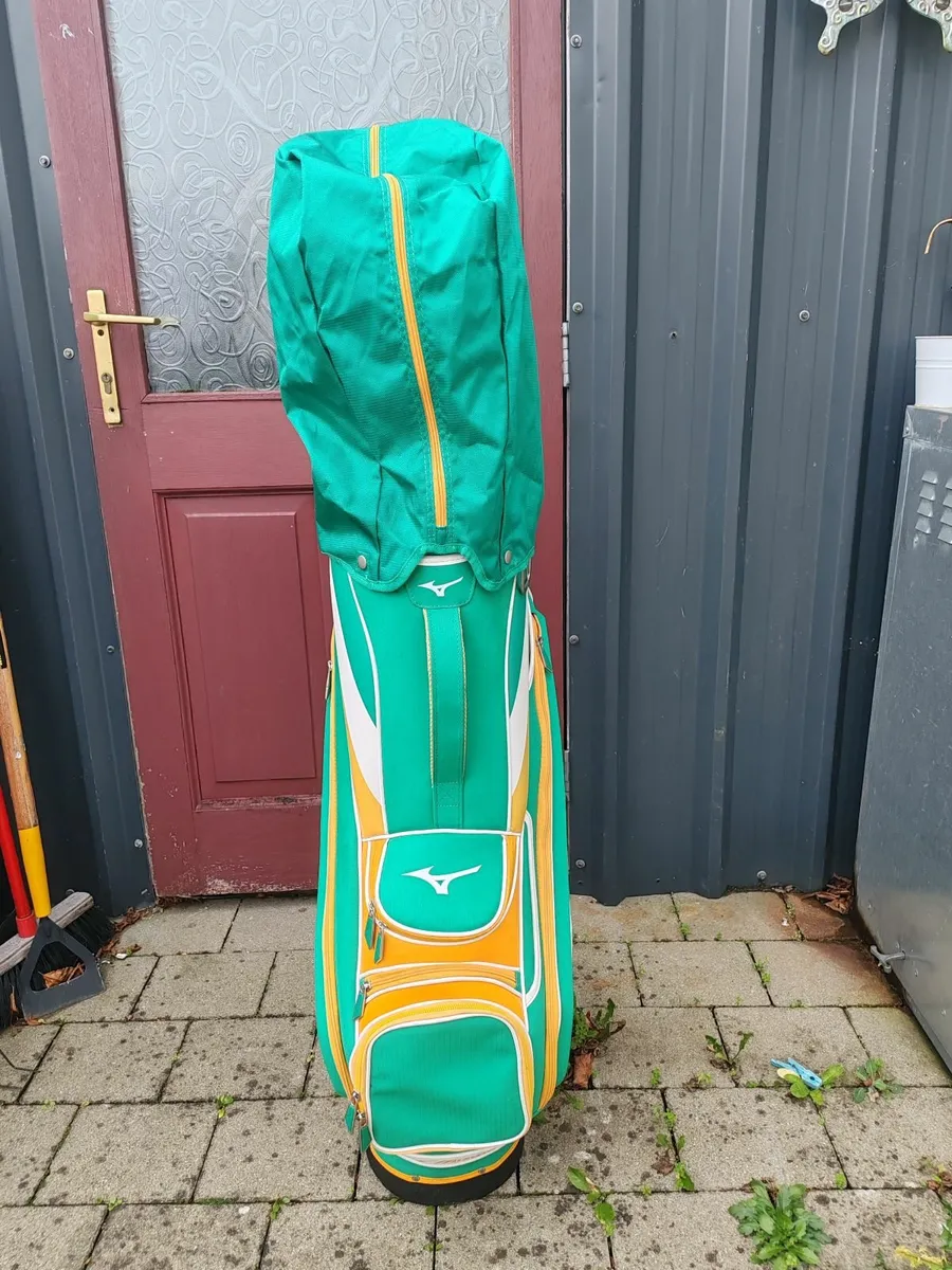 Mizuno Golf Bag - Image 2