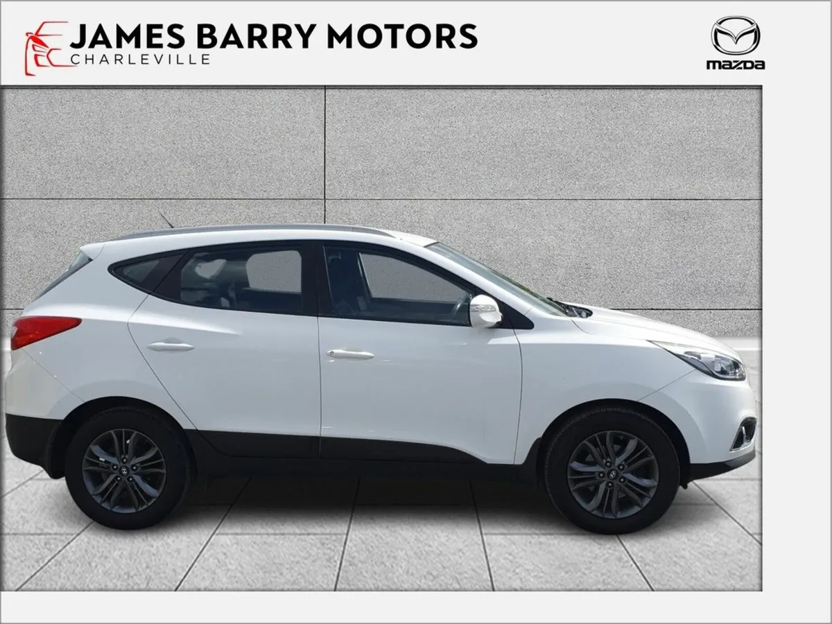 Hyundai ix35 1.7 Diesel Executive 2WD 115hp - Image 2