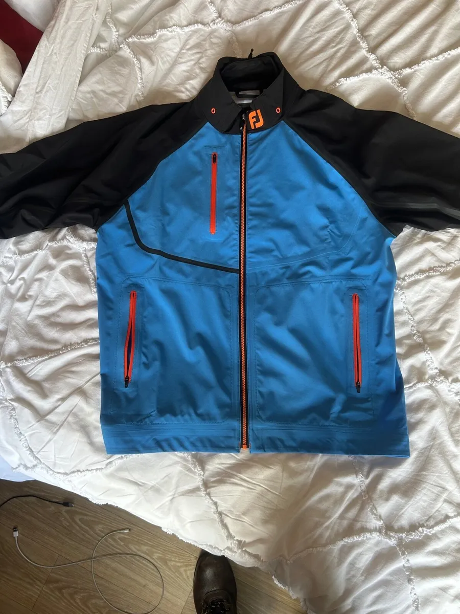 Golf jacket - Image 4