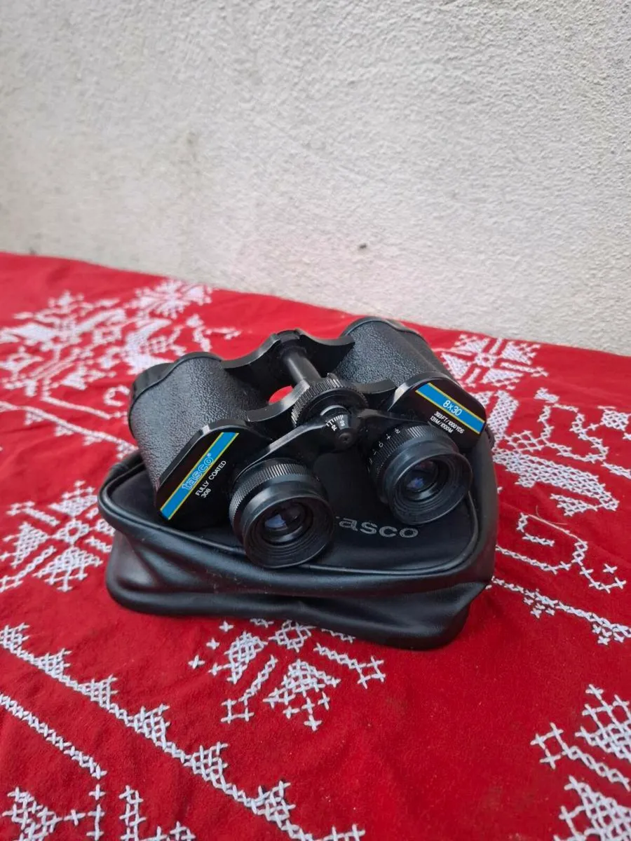 Working binoculars postage possible - Image 1