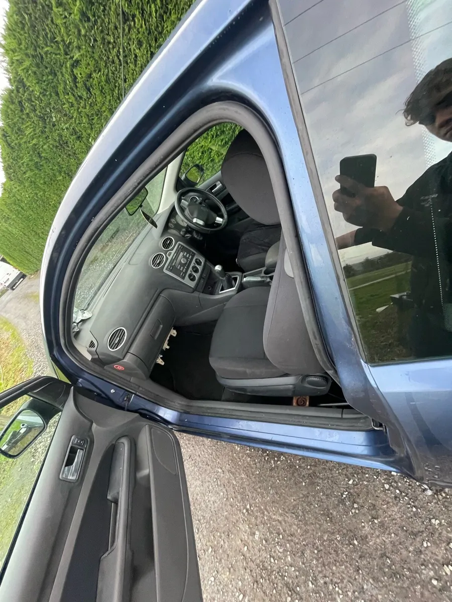 Ford focus - Image 4