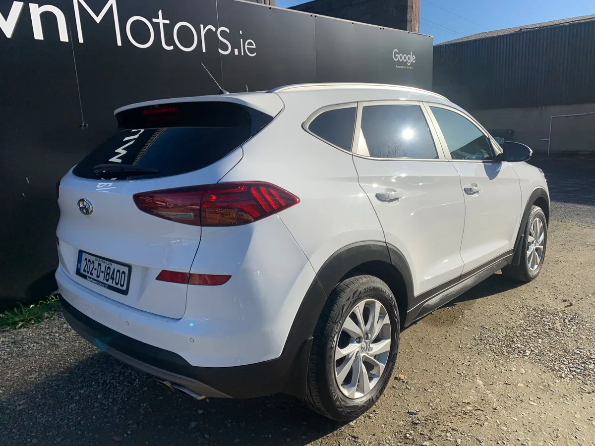 HYUNDAI TUCSON 1.6 CRDI COMFORT PLUS COMMERCIAL - Image 3