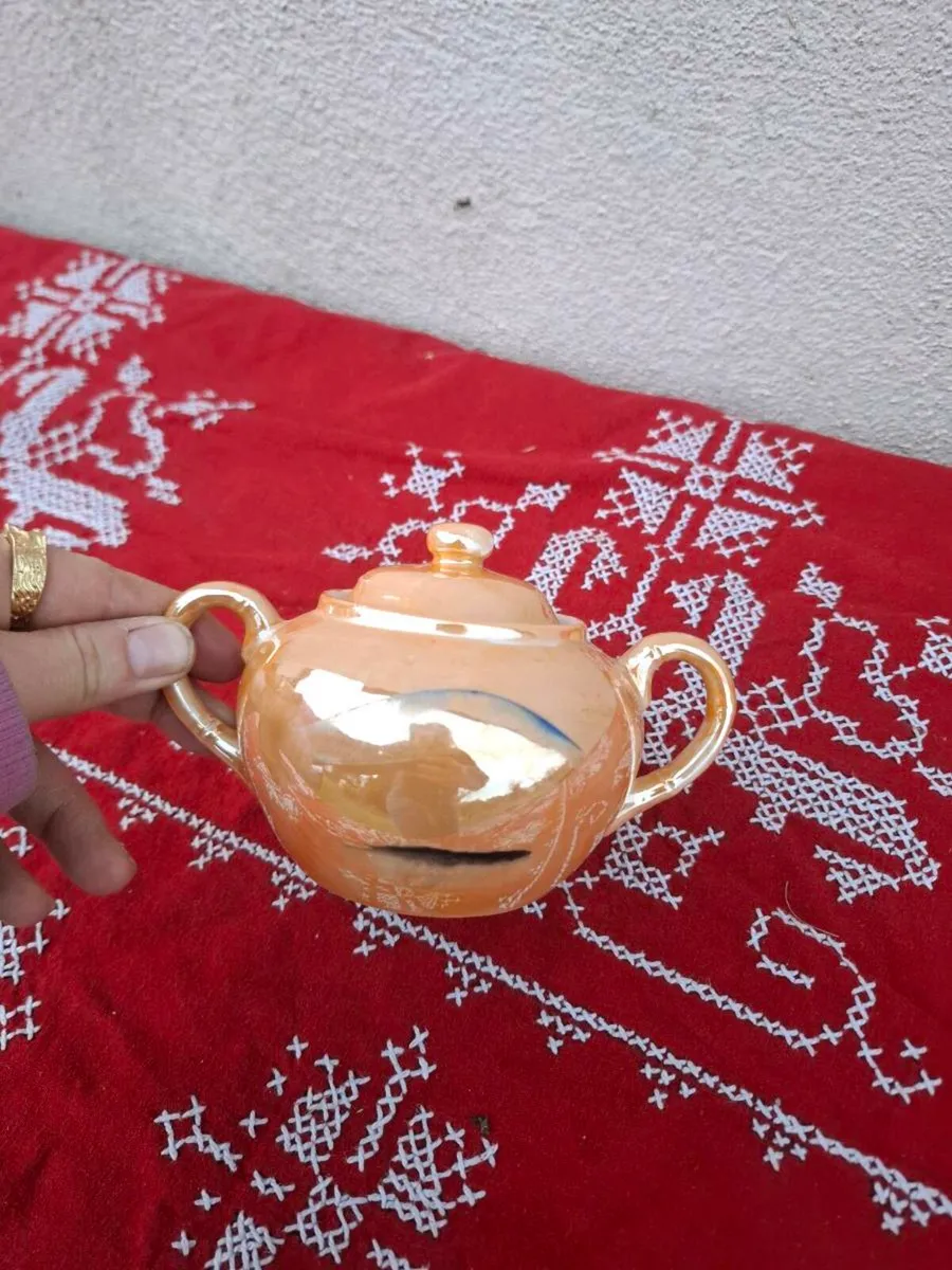 Orange asian china sugar bowl postage possible - Image 2