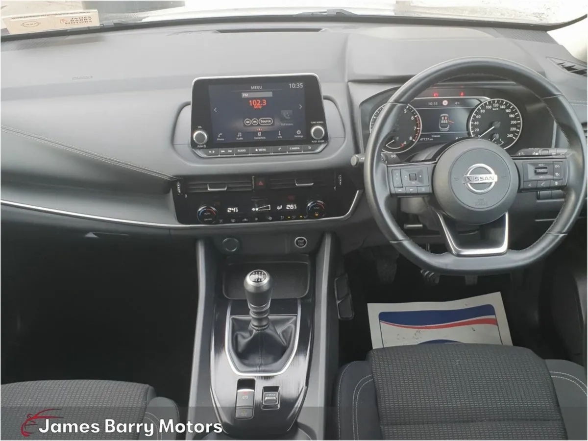 Nissan Qashqai 1.3 PET MILD HYBRID SV - Image 3