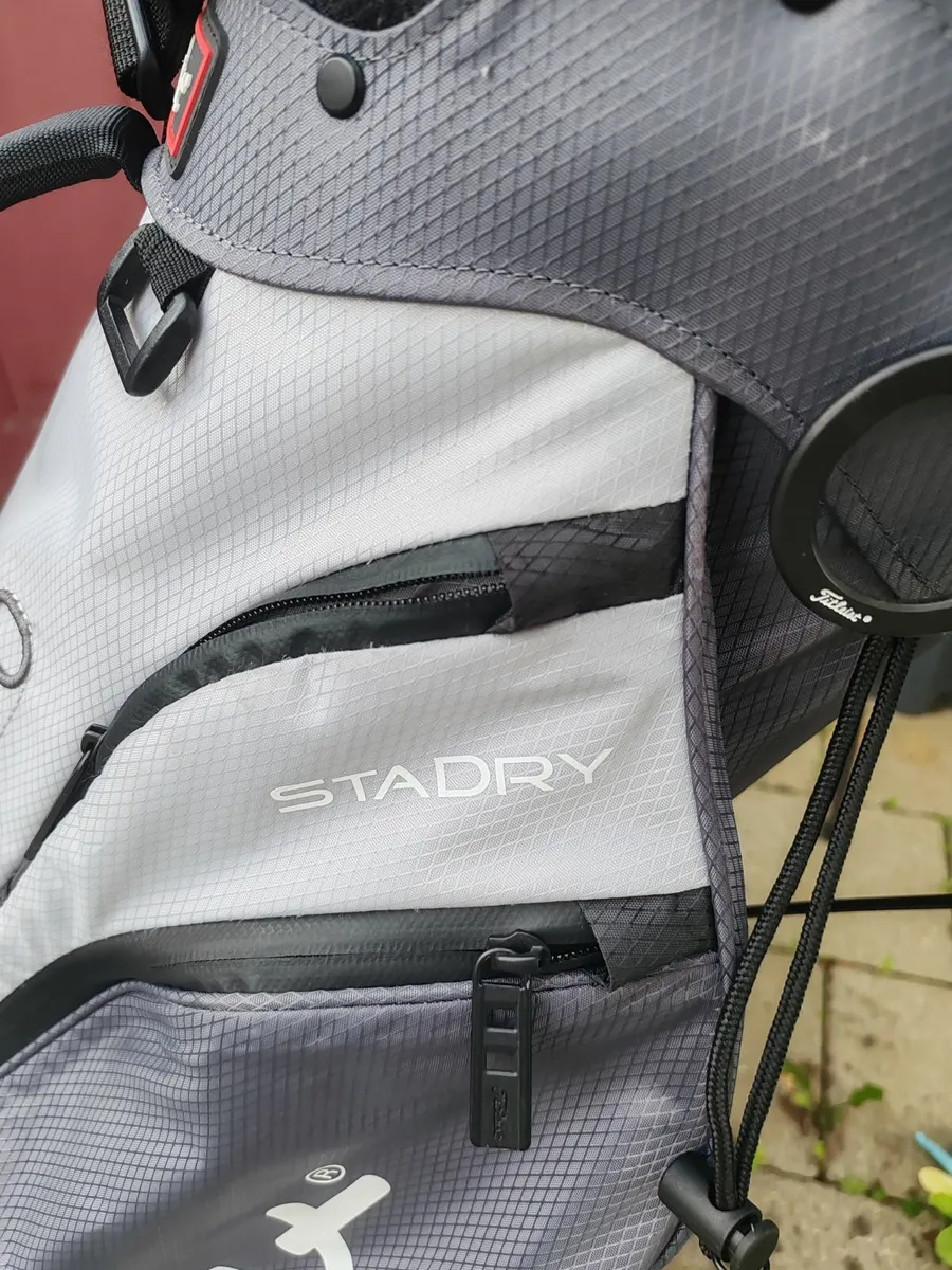 Titleist Stadry Stand Bag - Image 2