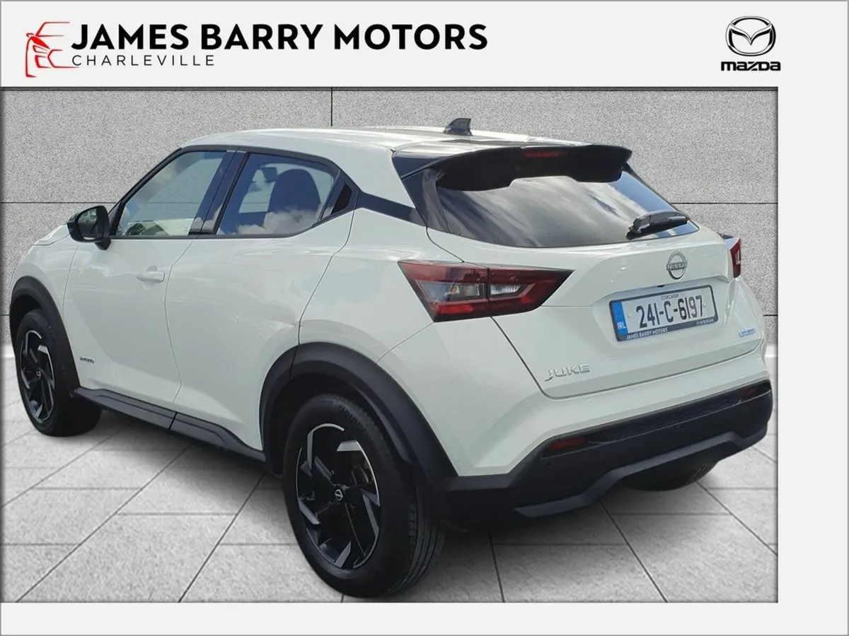Nissan Juke HYBRID 1.6 SV PREMIUM - Image 4