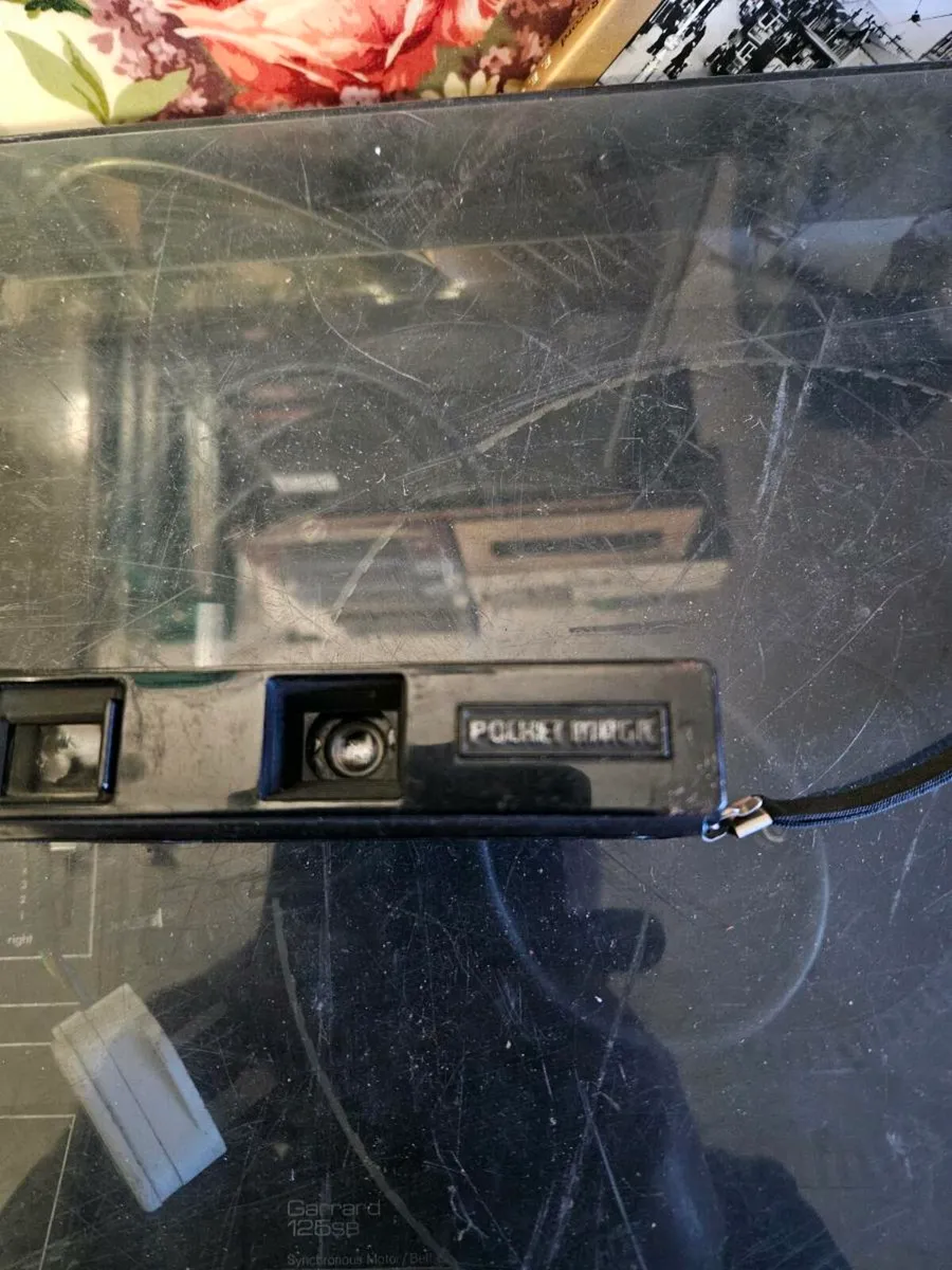 Vintage Camera - Image 2