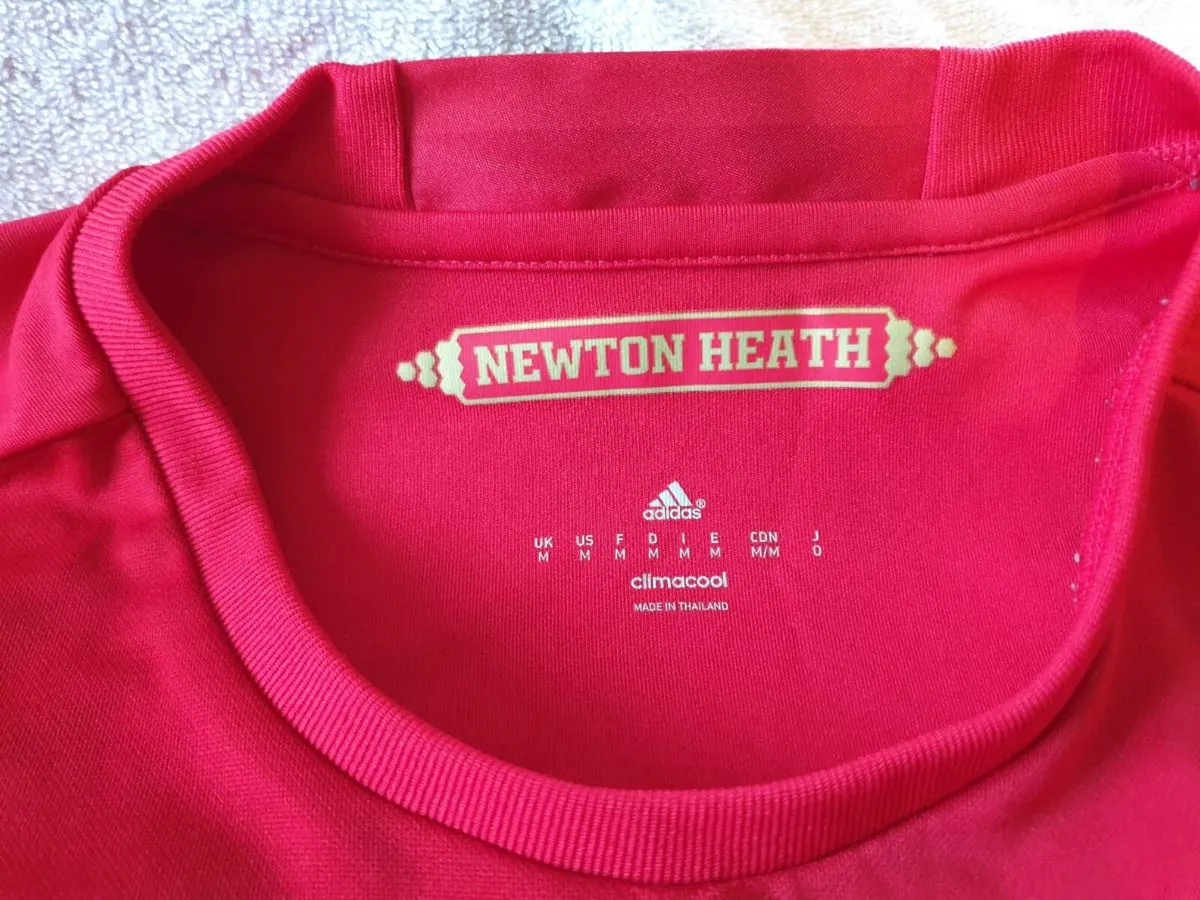 Manchester United Football Club Home Jersey 2016 - Image 3