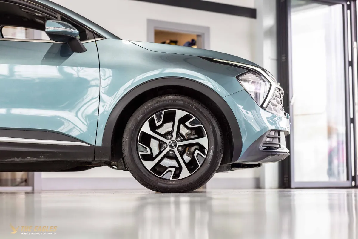 Kia Sportage 2022 MANUAL 5DR - Image 4