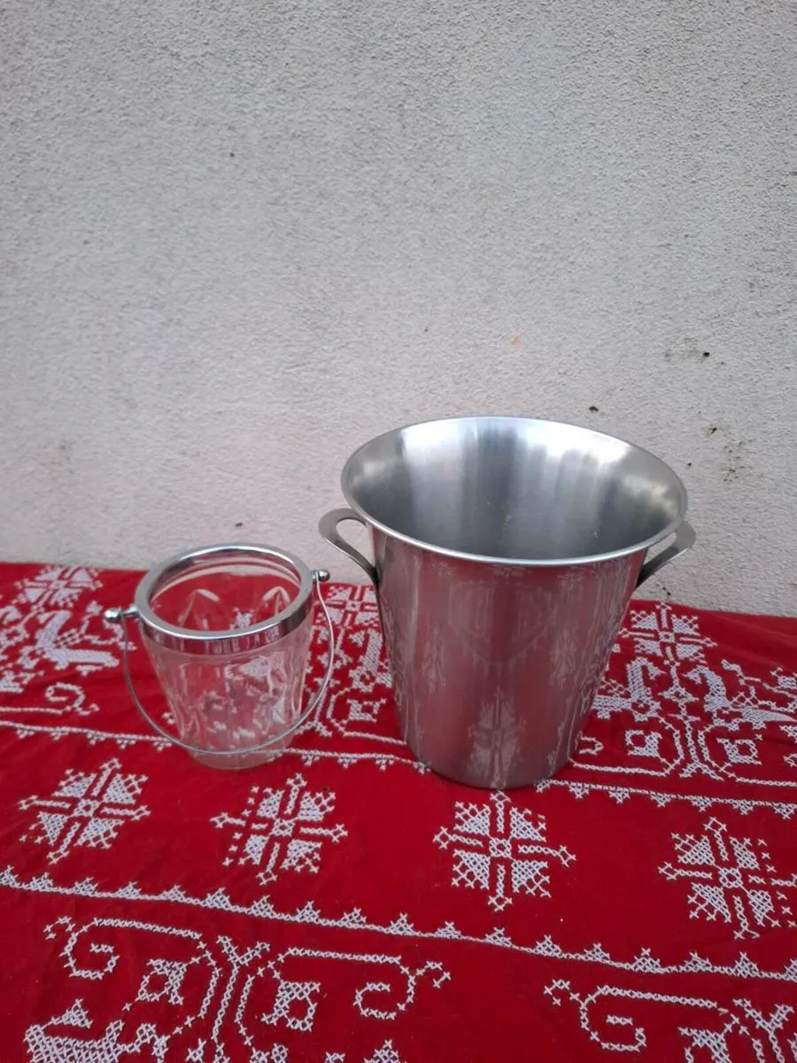Champagne bucket and ice bucket postage possible - Image 1