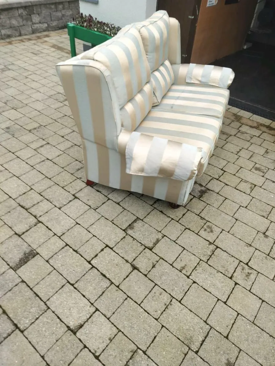 Two seater couch - Image 3