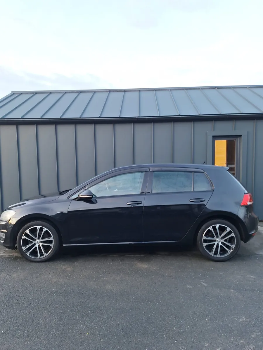 Volkswagen Golf 2015 MILANO EDITION - Image 1
