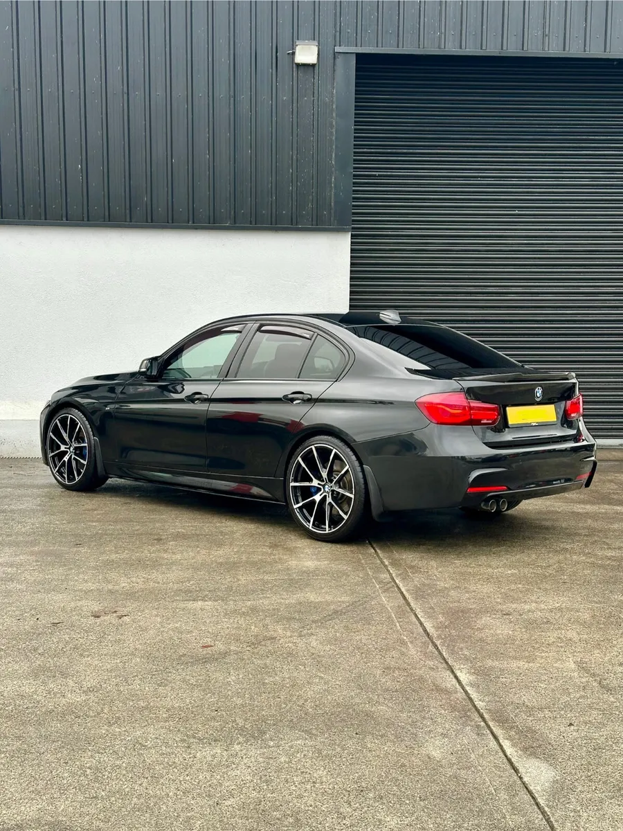 2017 BMW 320D MSPORT AUTO MPERFORMANCE - Image 4