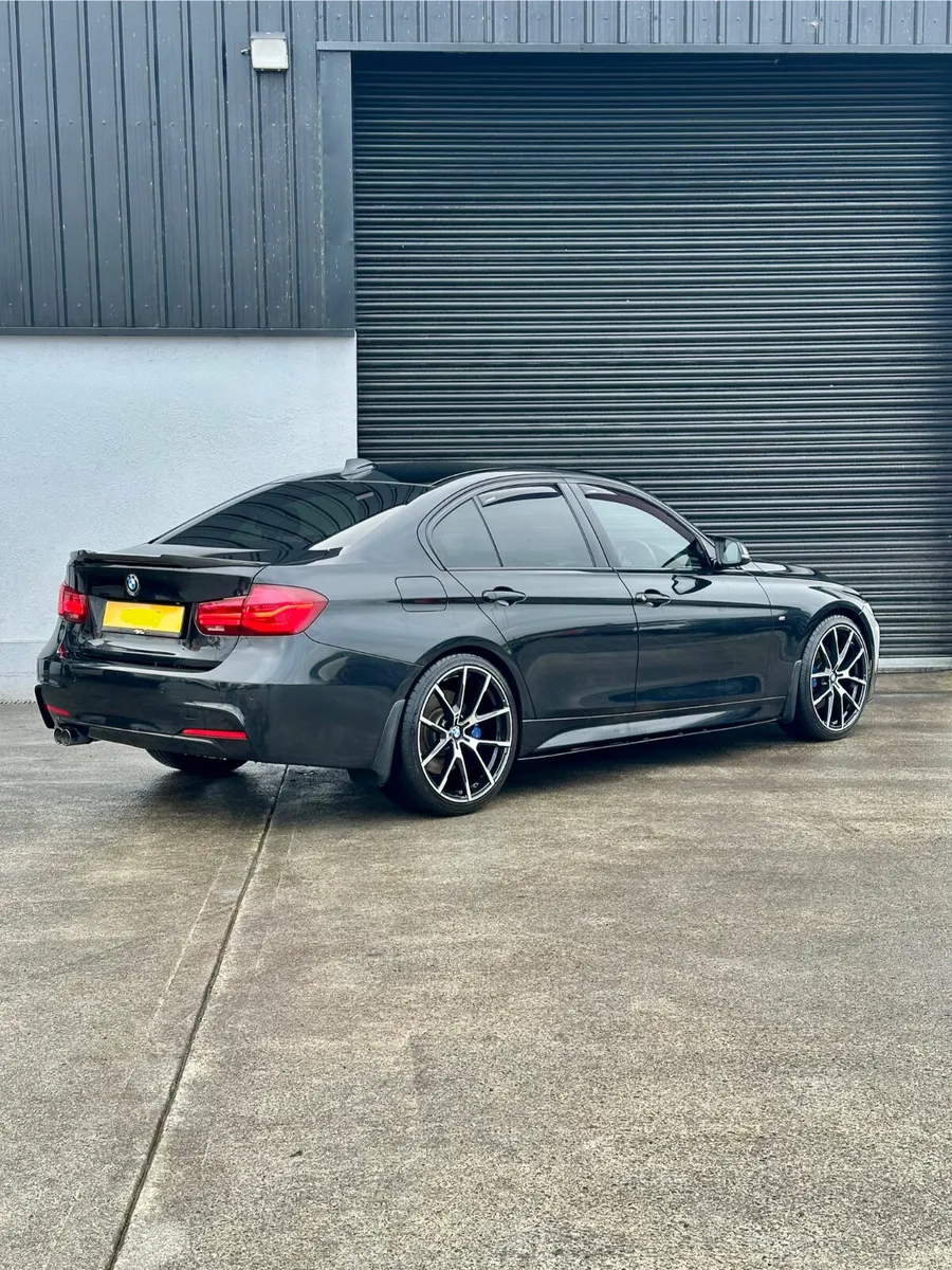 2017 BMW 320D MSPORT AUTO MPERFORMANCE - Image 3