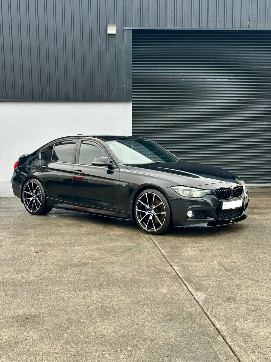2017 BMW 320D MSPORT AUTO MPERFORMANCE - Image 2