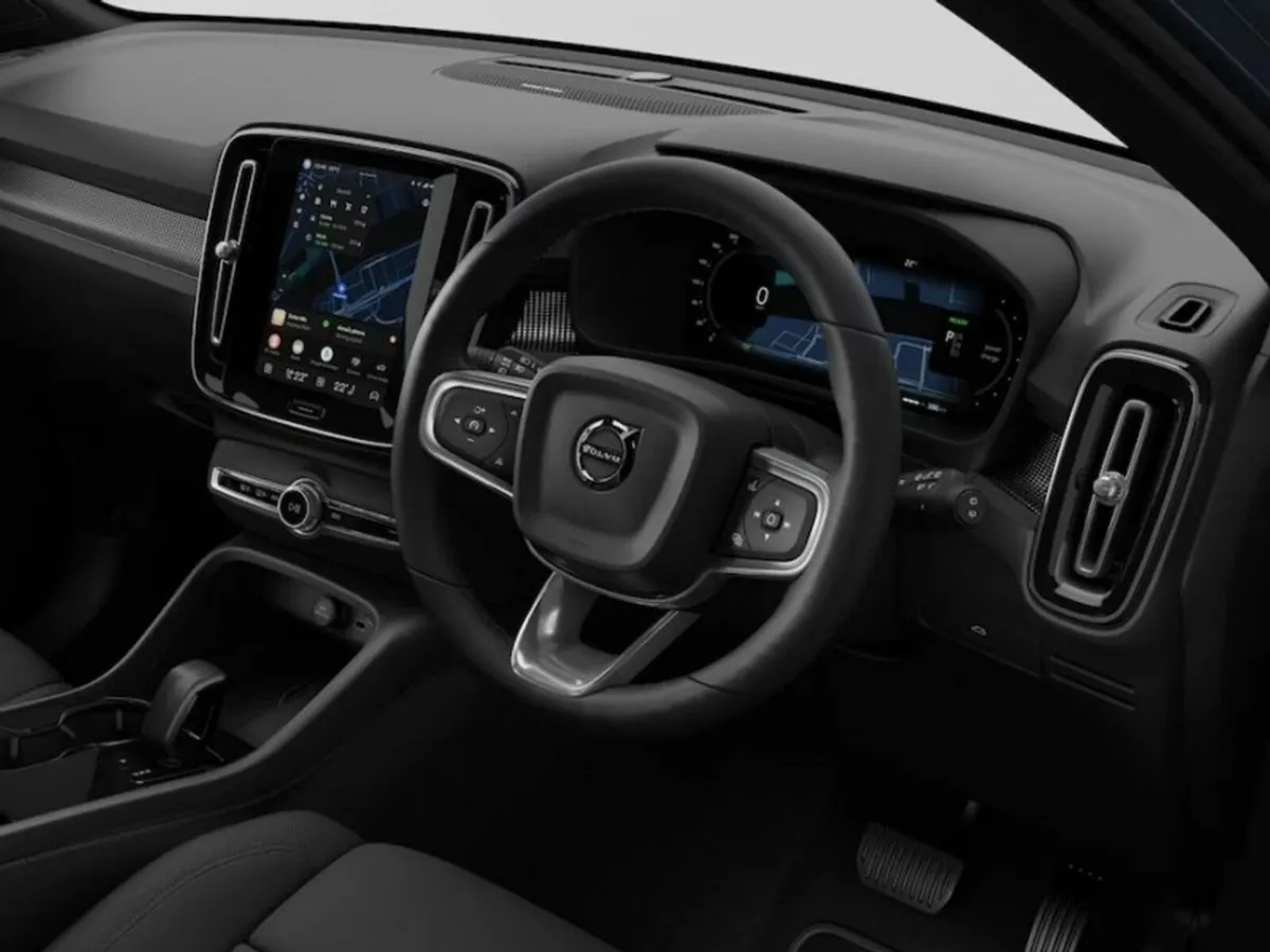 Volvo EX40 Ultra Single Motor Extended Range - Image 4