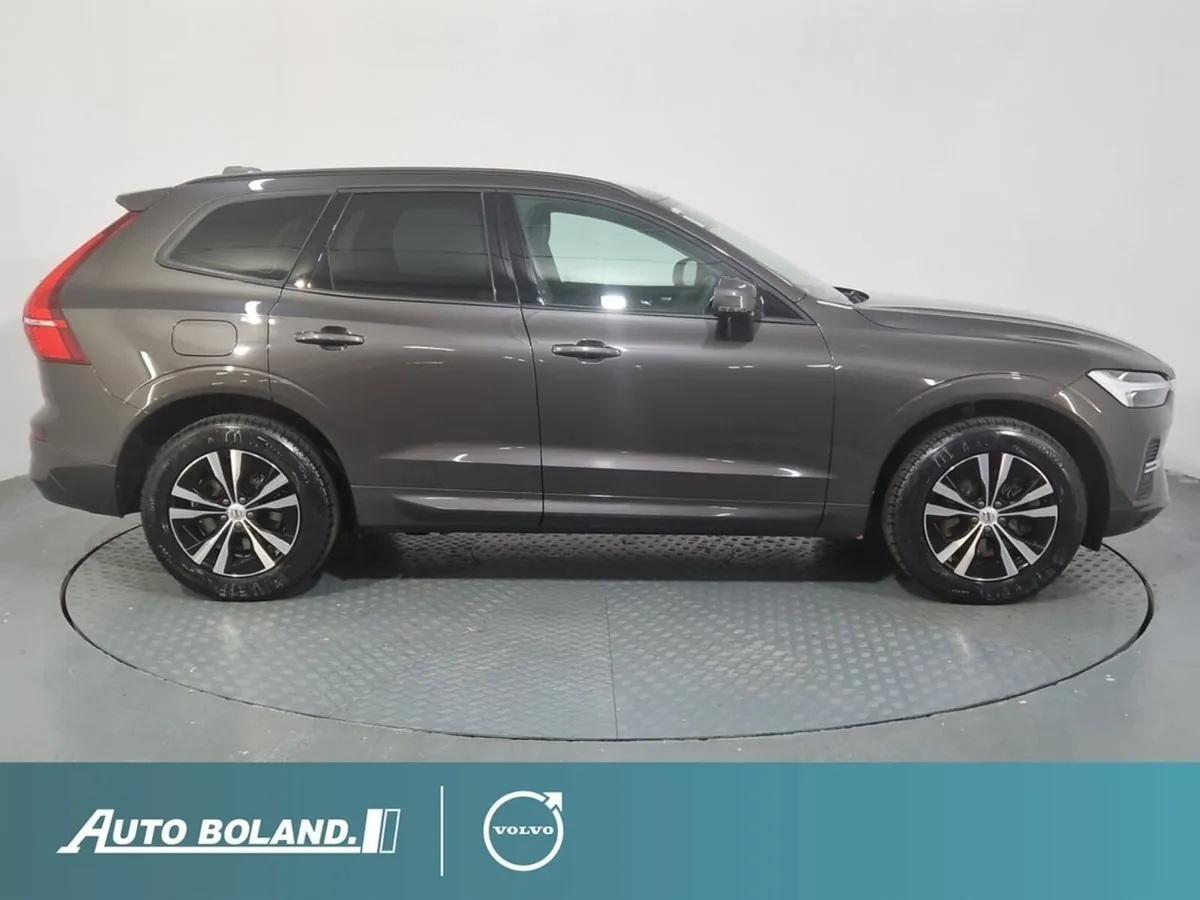 Volvo XC60 B4 DSL Momentum - Image 3